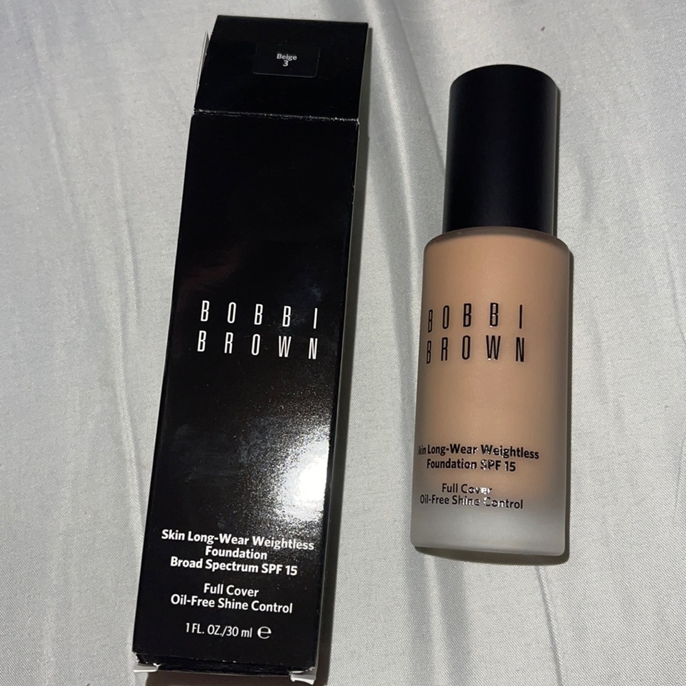 Bobbi brown skin longwear weightless foundation